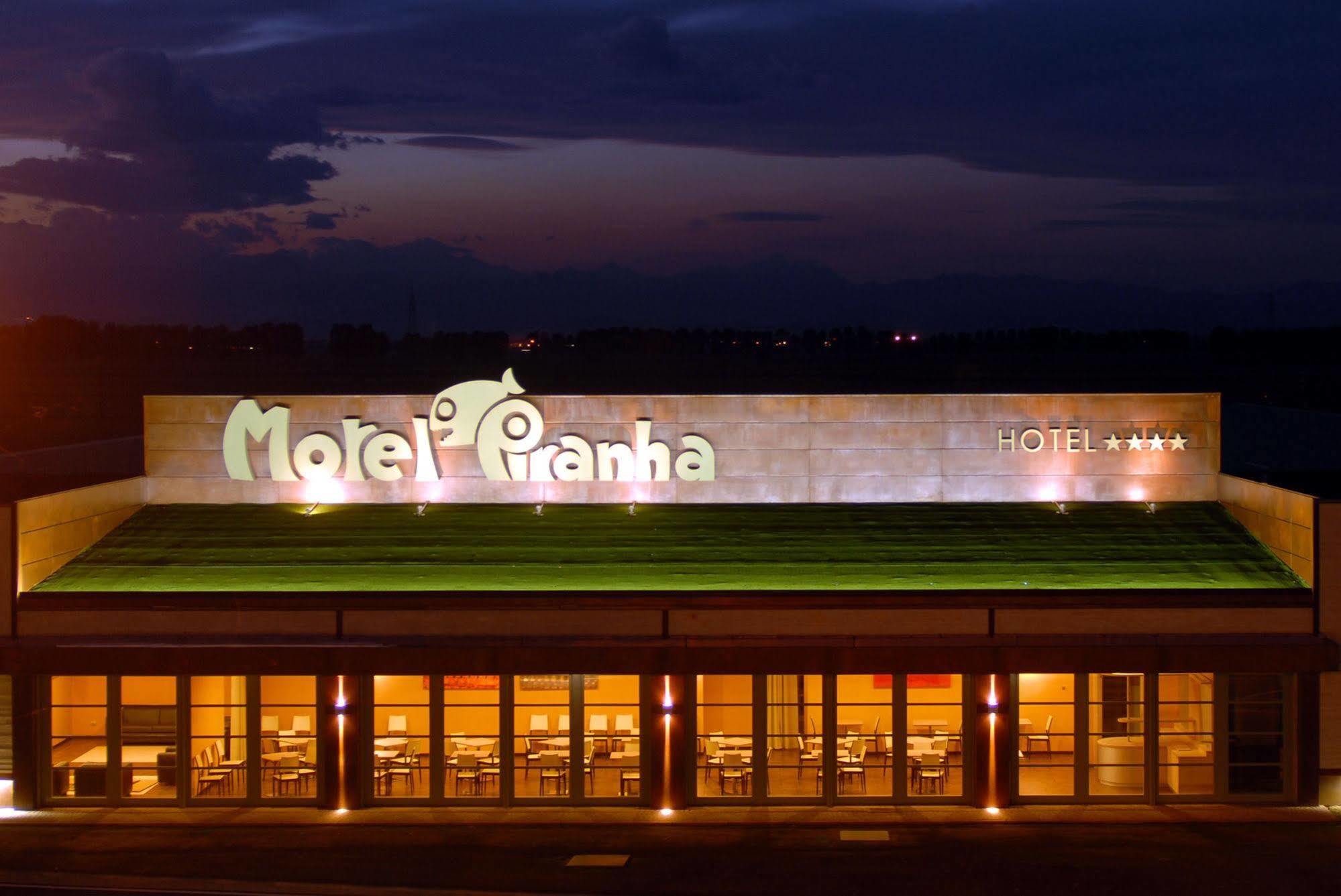 Motel Hotel Piranha Cameriano Eksteriør bilde
